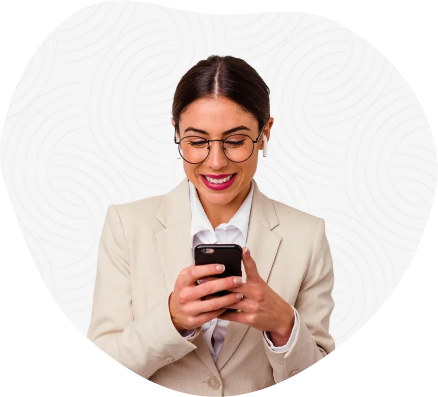 Nominova — Nosotros